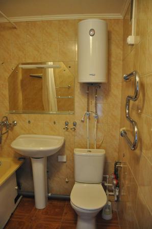 Квартира в городе Пензе по суткам в Арбеково - ванная комната